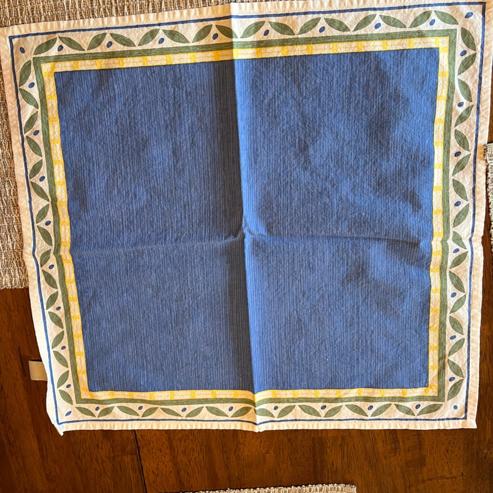 Williams Sonoma Napkins - set of 6
